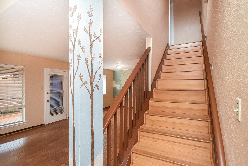 7822 Greenedge Drive - Photo 7
