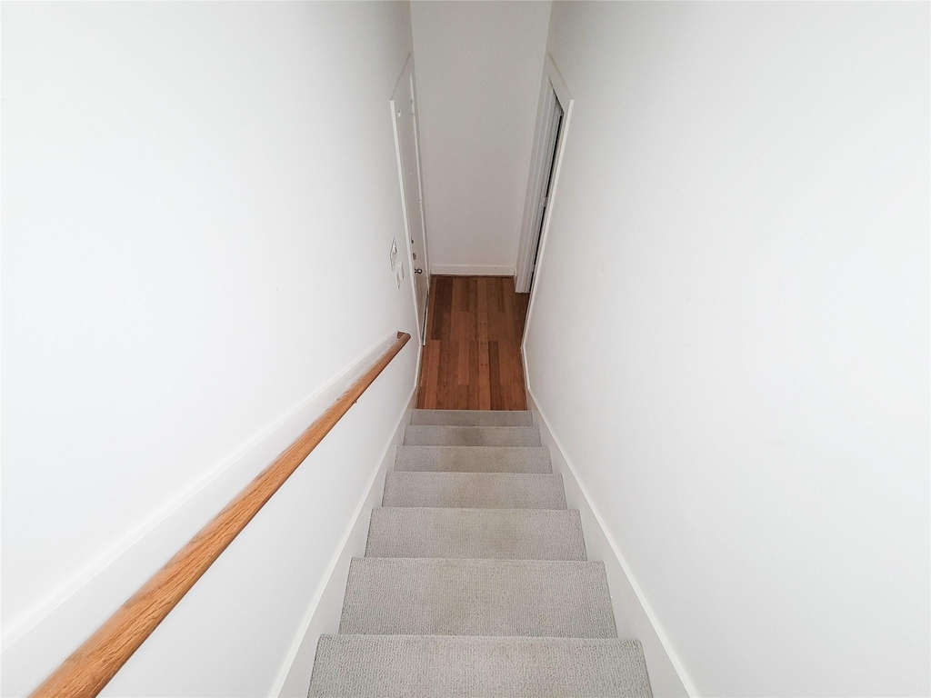 2032 Tuam - Photo 4