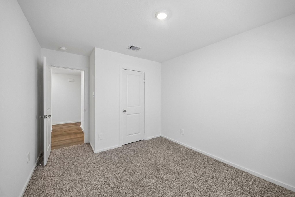 11822 Serenas Song Drive - Photo 17