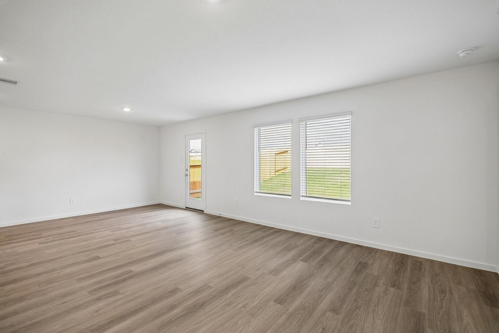 11822 Serenas Song Drive - Photo 5