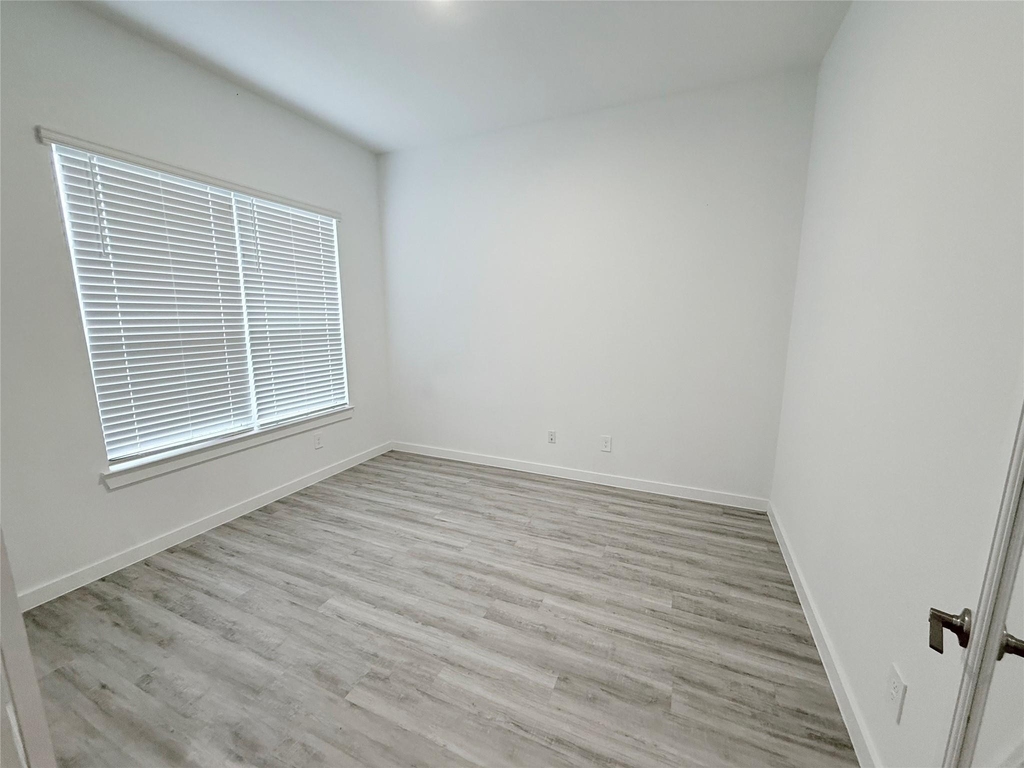 1609 Sunbend Lane - Photo 9