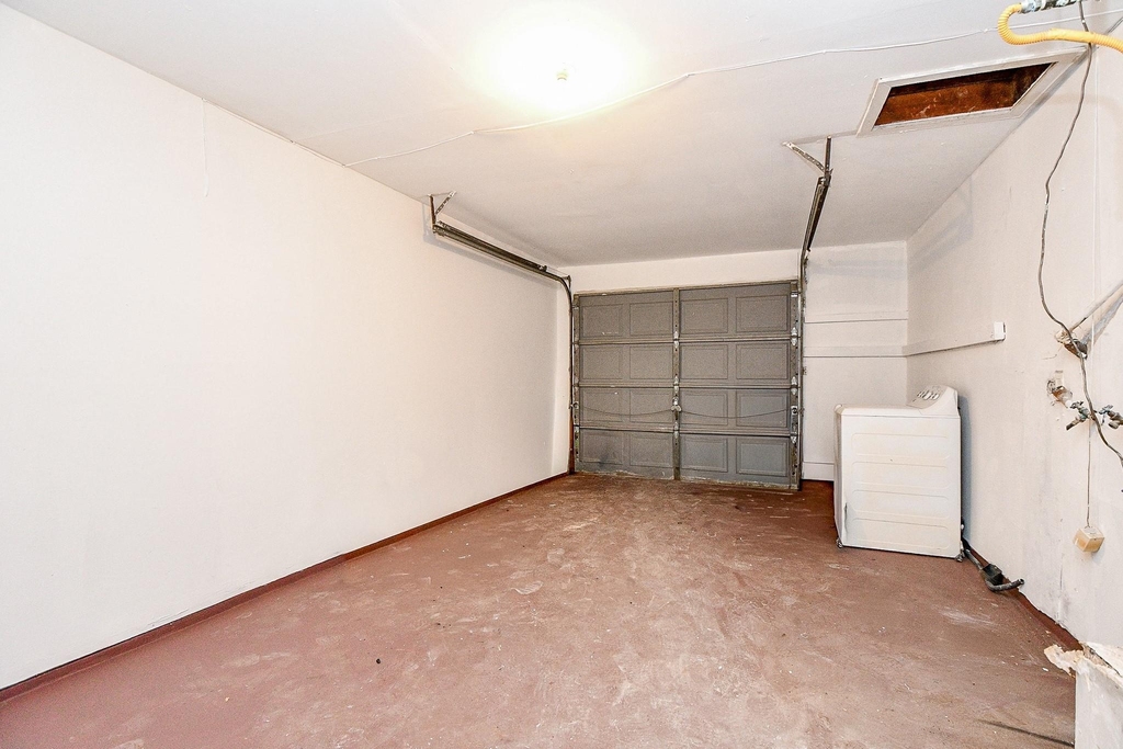 5811 Greencraig Drive - Photo 28