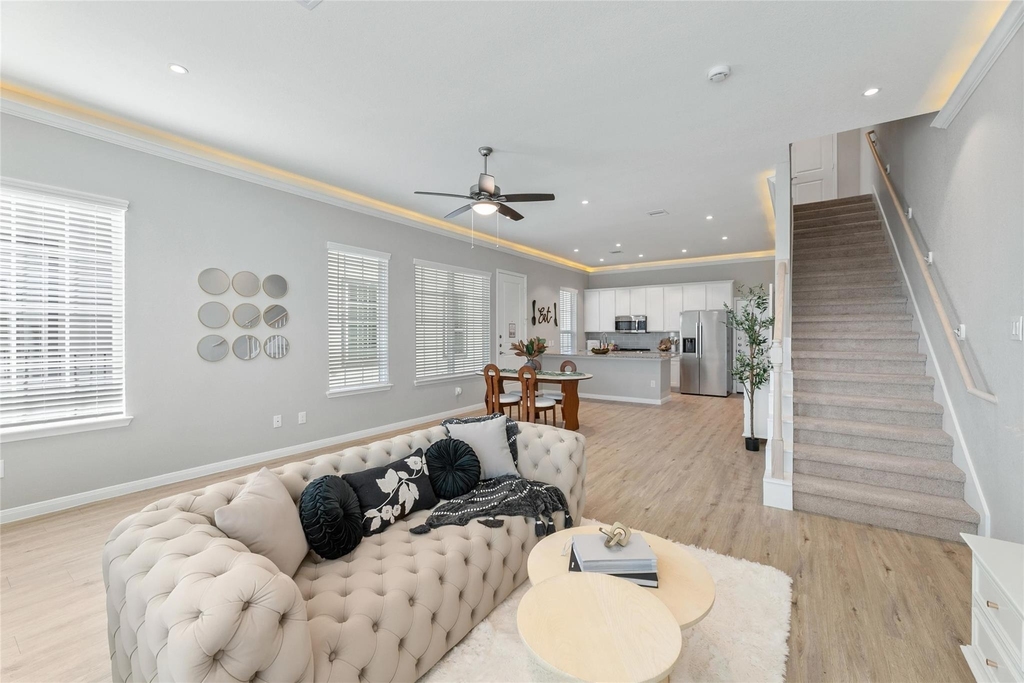 931 Beebrush Lane - Photo 2