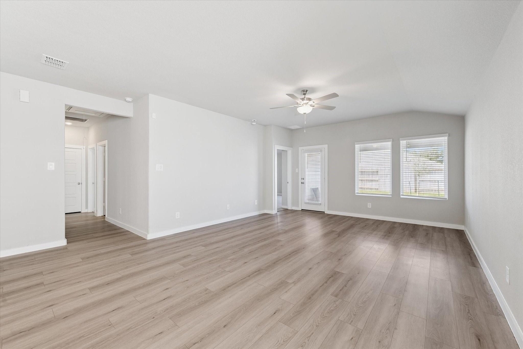 1510 King Ranch Road - Photo 6