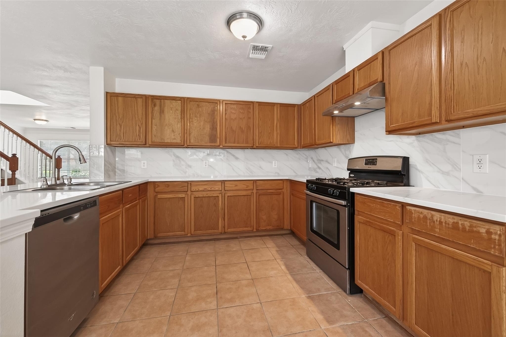 3807 Brook Garden Lane - Photo 15