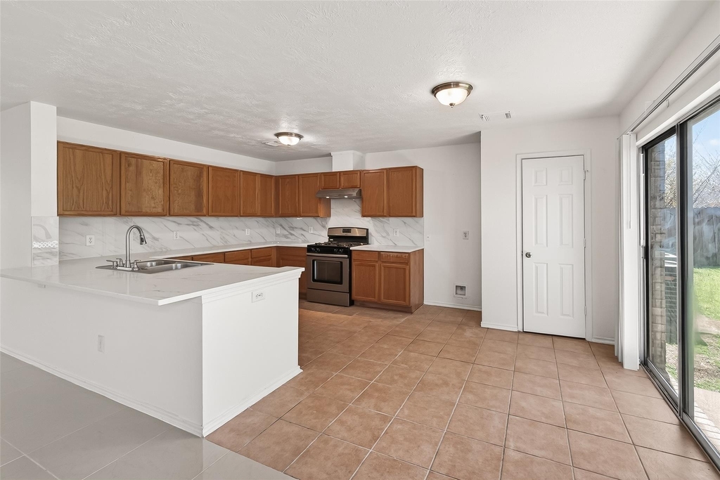 3807 Brook Garden Lane - Photo 12