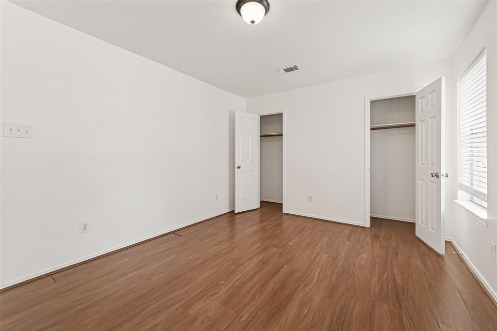 3807 Brook Garden Lane - Photo 37