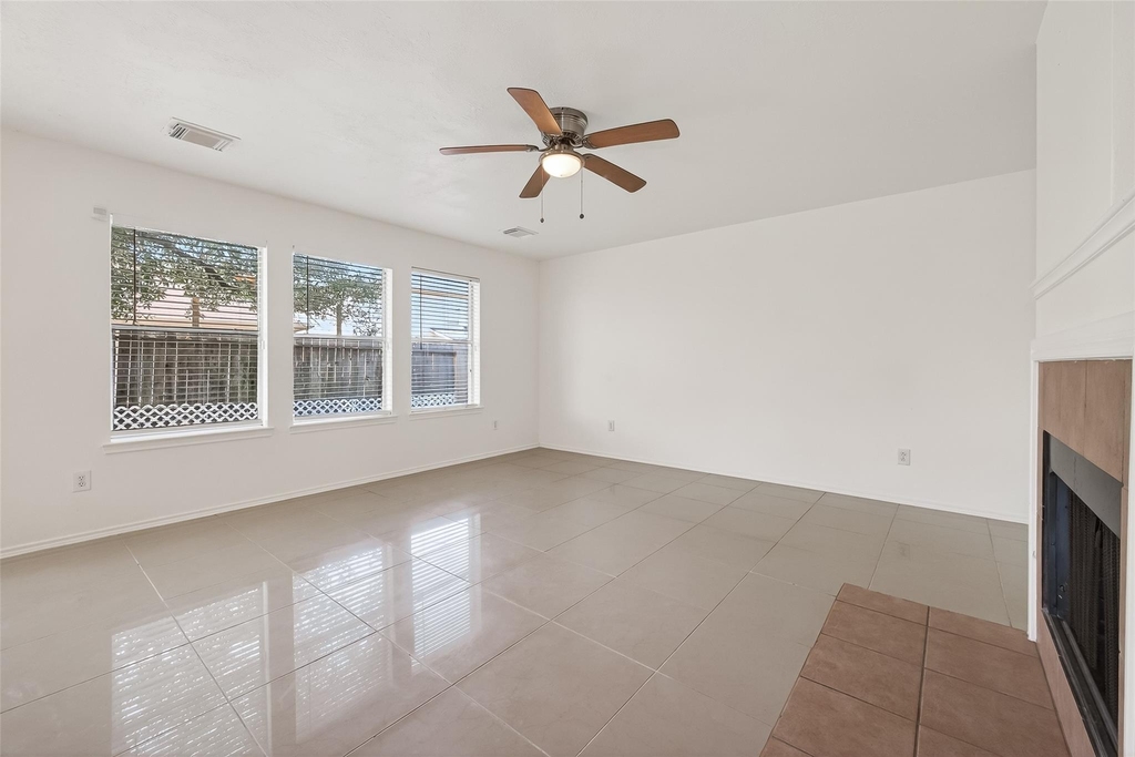 3807 Brook Garden Lane - Photo 9