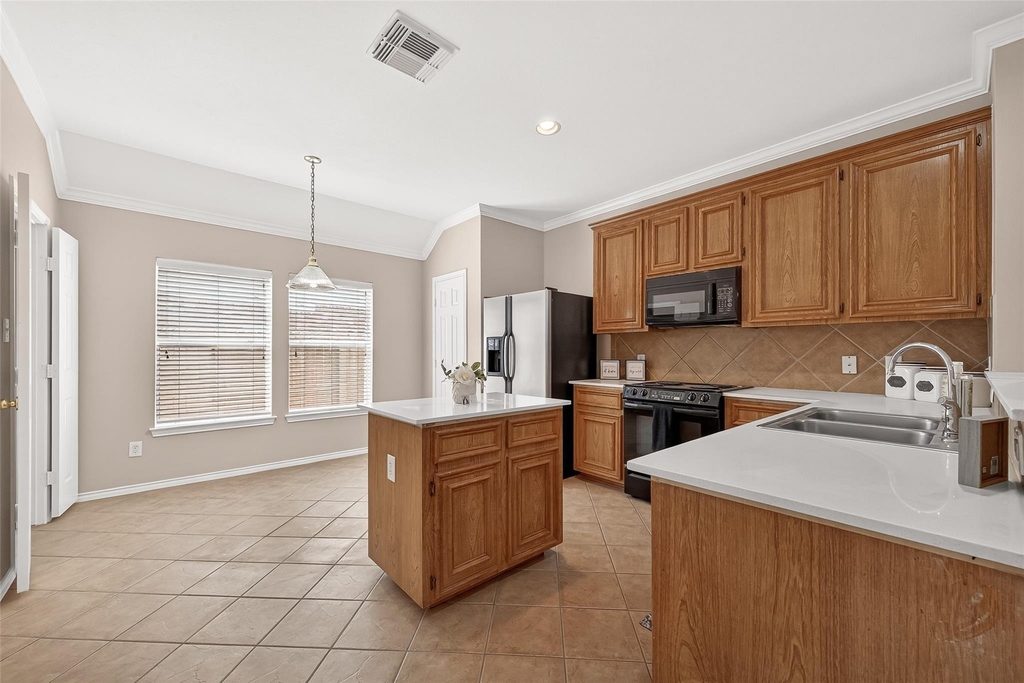 1646 Martin Lake Drive - Photo 3