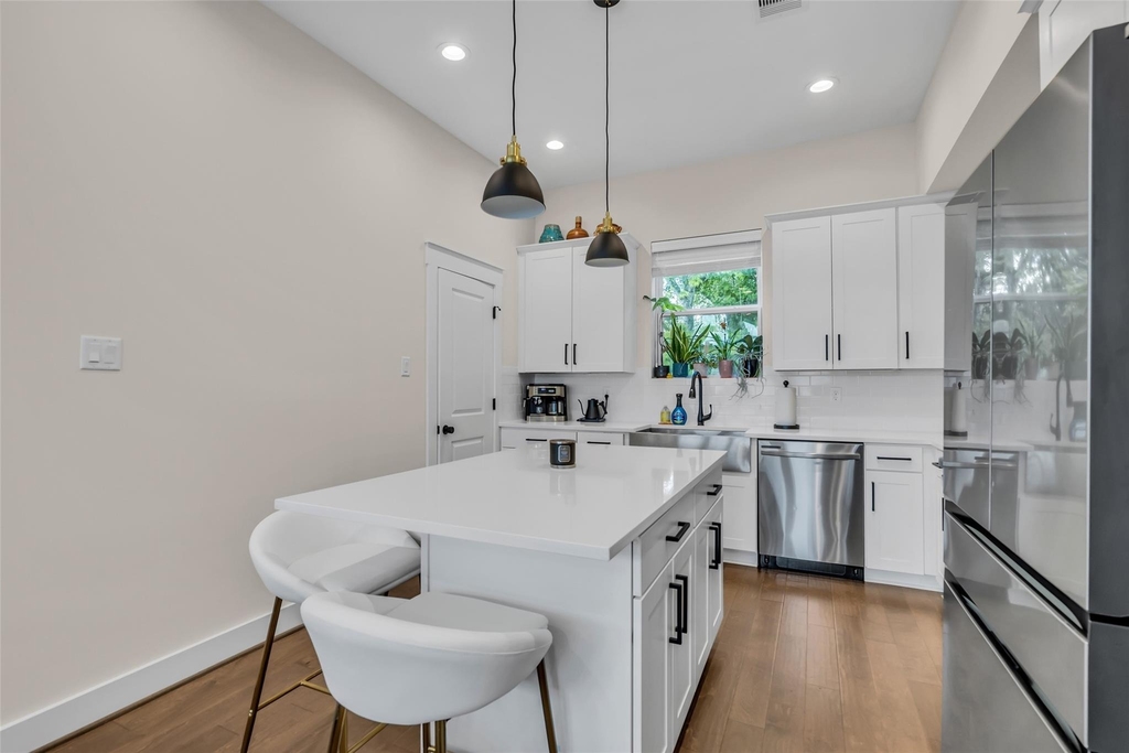 5303 Donovan Gardens Lane - Photo 7