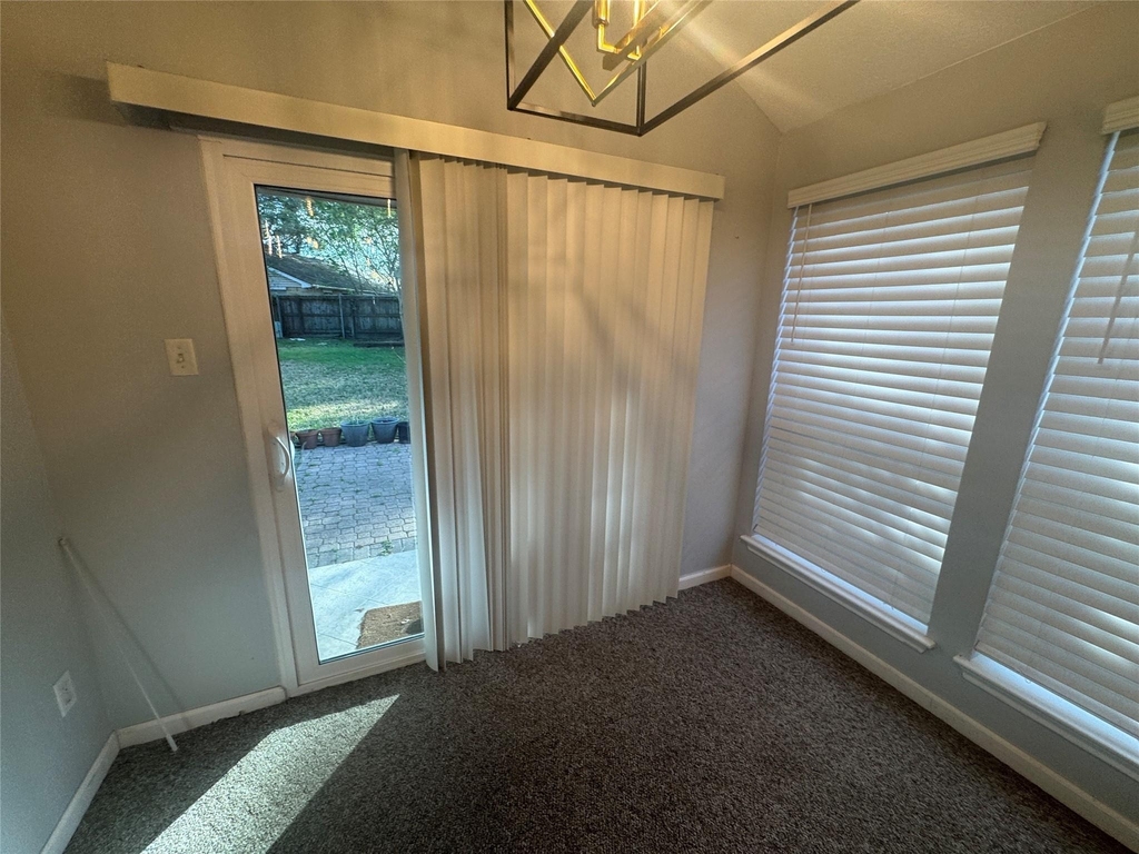 16911 Tranquill Drive - Photo 4