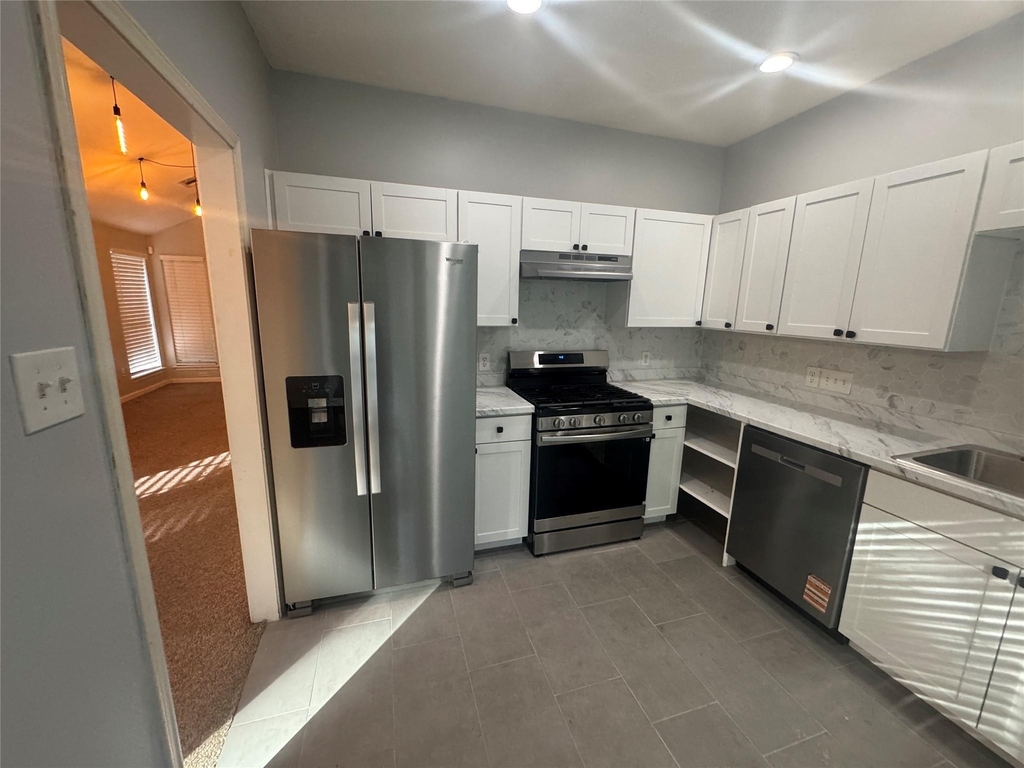 16911 Tranquill Drive - Photo 7