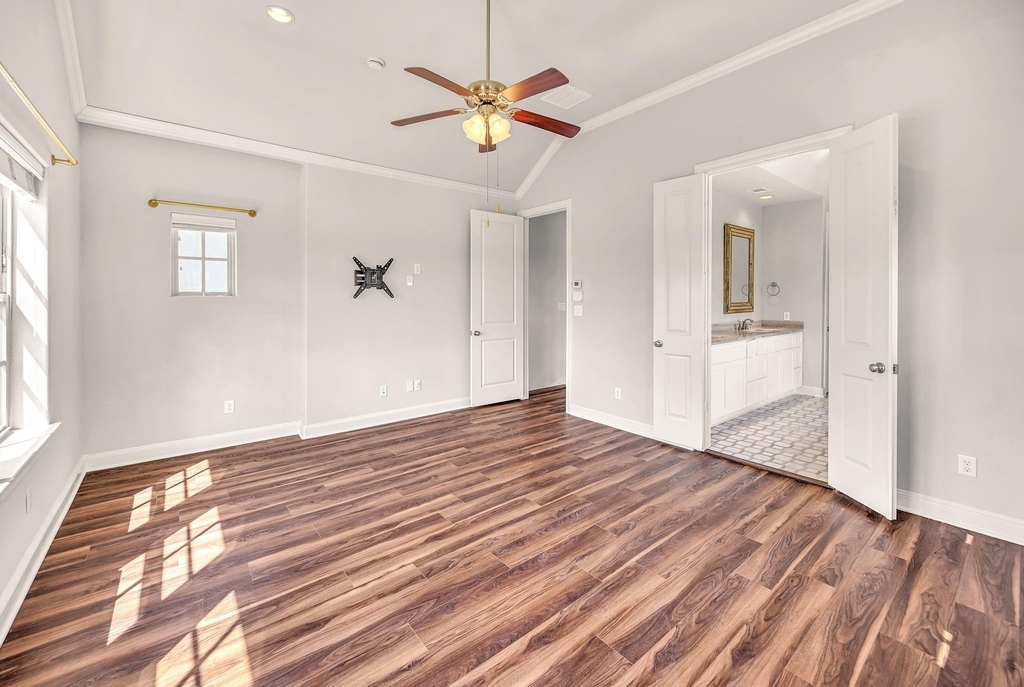 9644 Knight Road - Photo 1
