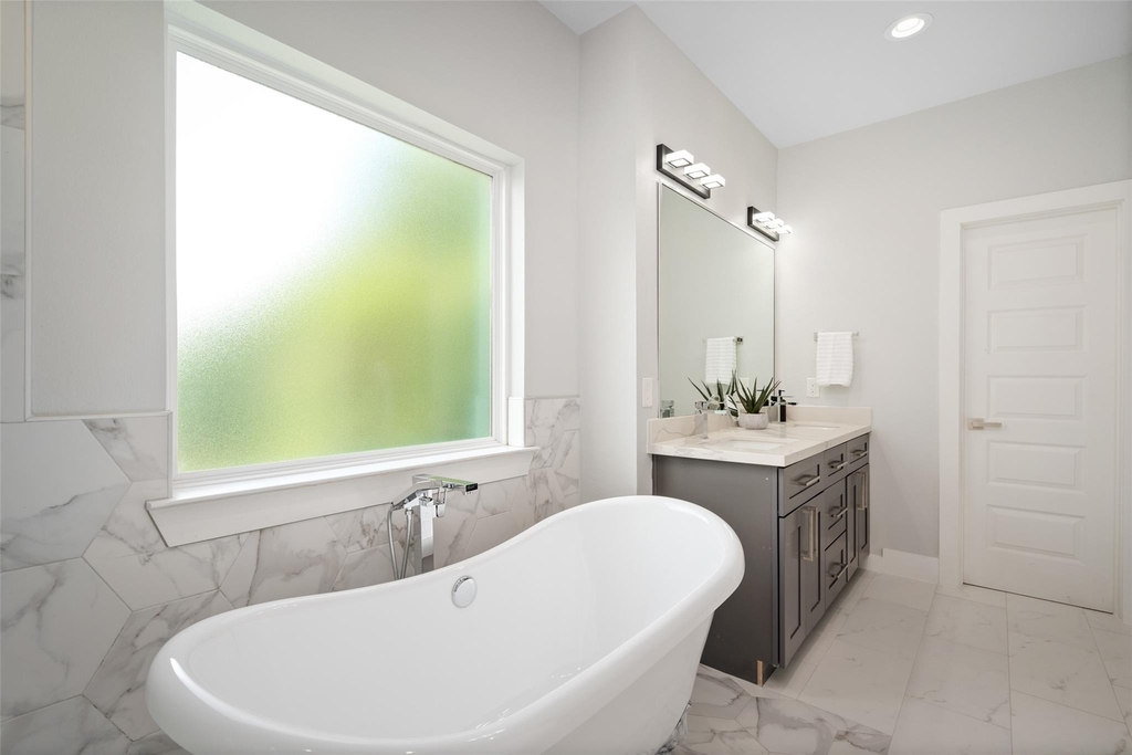 6720 Lozier Street - Photo 15
