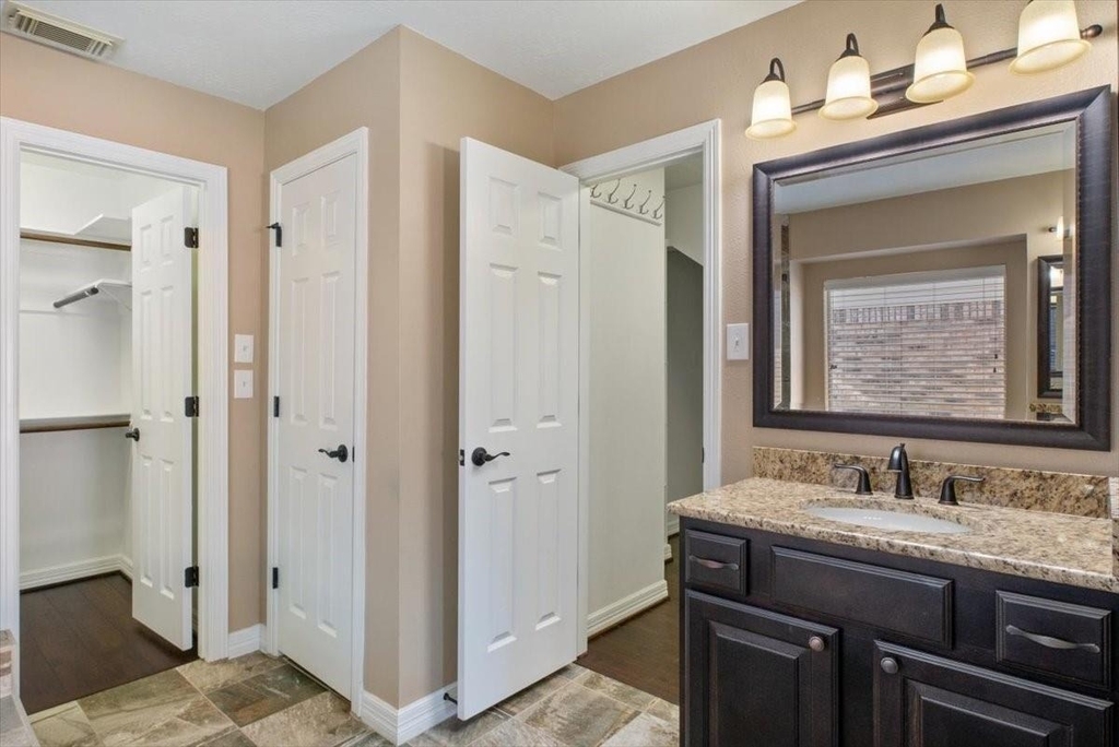 20518 Indian Grove Lane - Photo 12