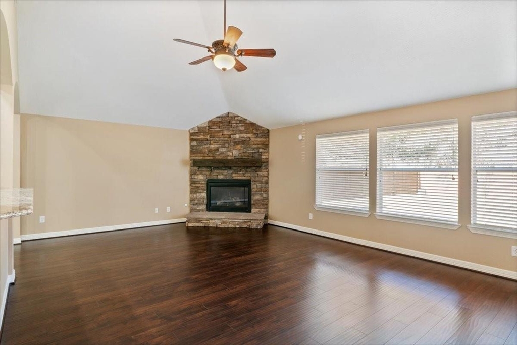20518 Indian Grove Lane - Photo 8