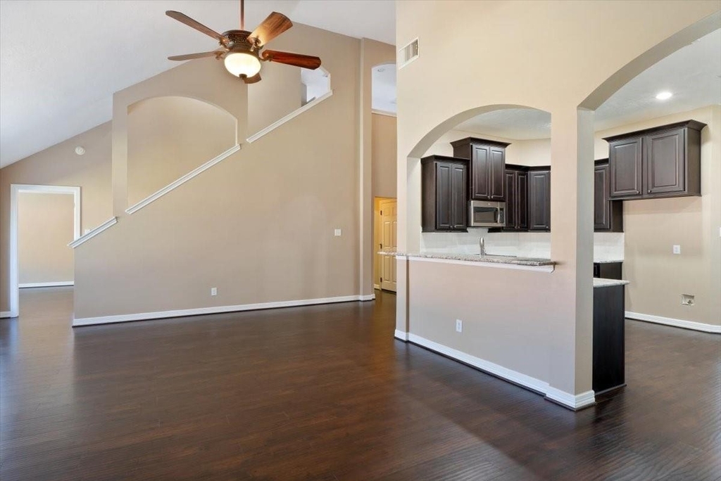 20518 Indian Grove Lane - Photo 5
