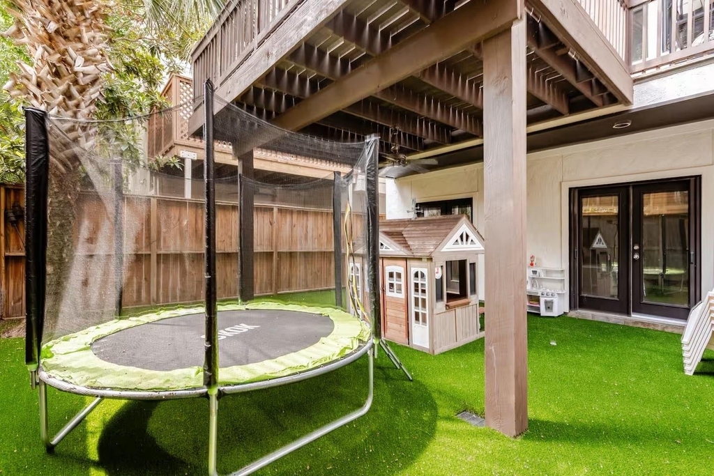 6515 Minola Street - Photo 31