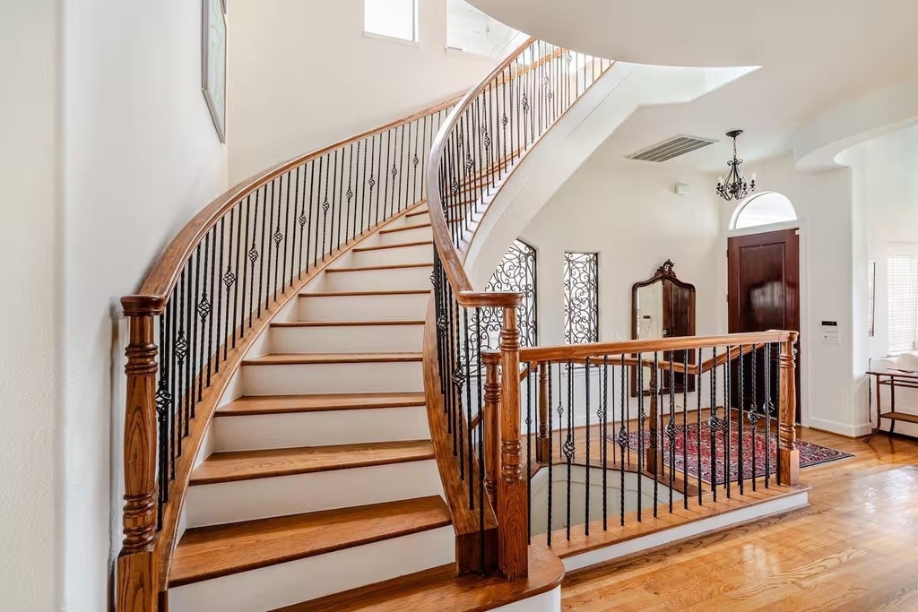 6515 Minola Street - Photo 11