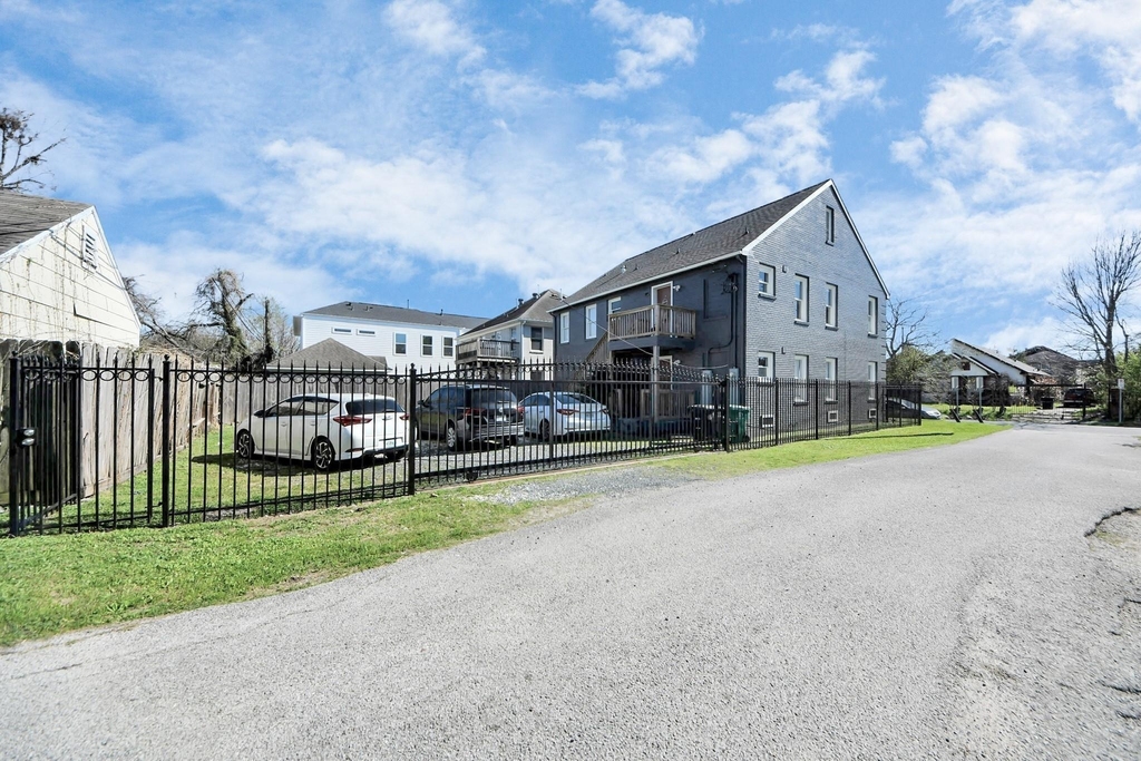 2903 Wichita Street - Photo 18