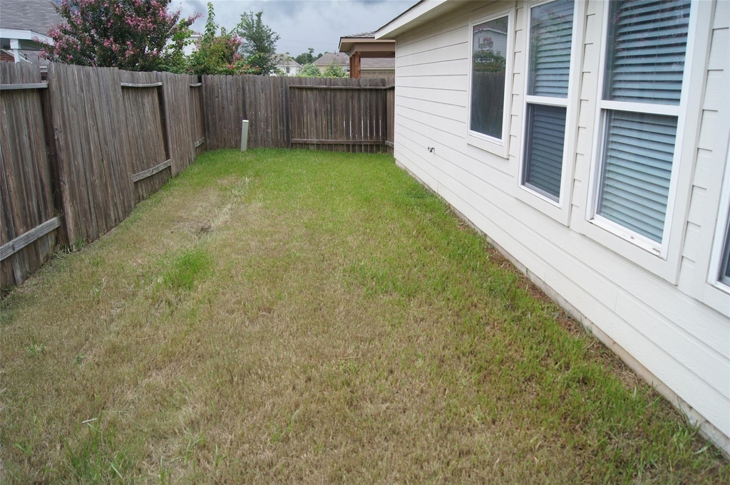 22411 High Point Pines Drive - Photo 11