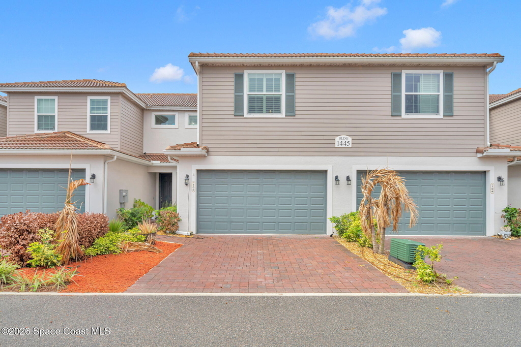 1445 Isabella Drive - Photo 0