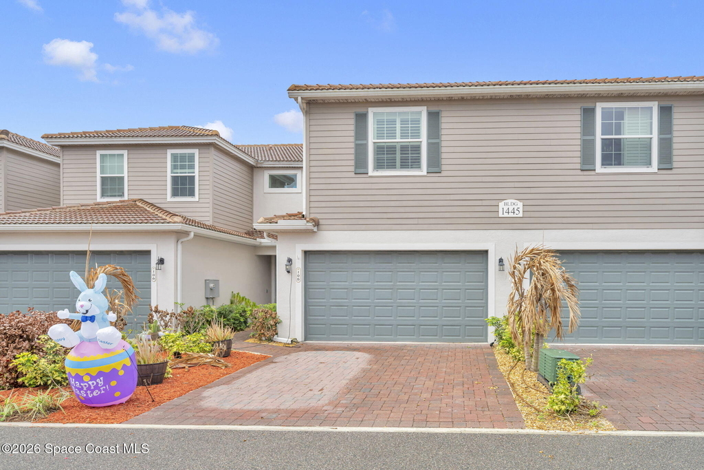 1445 Isabella Drive - Photo 4
