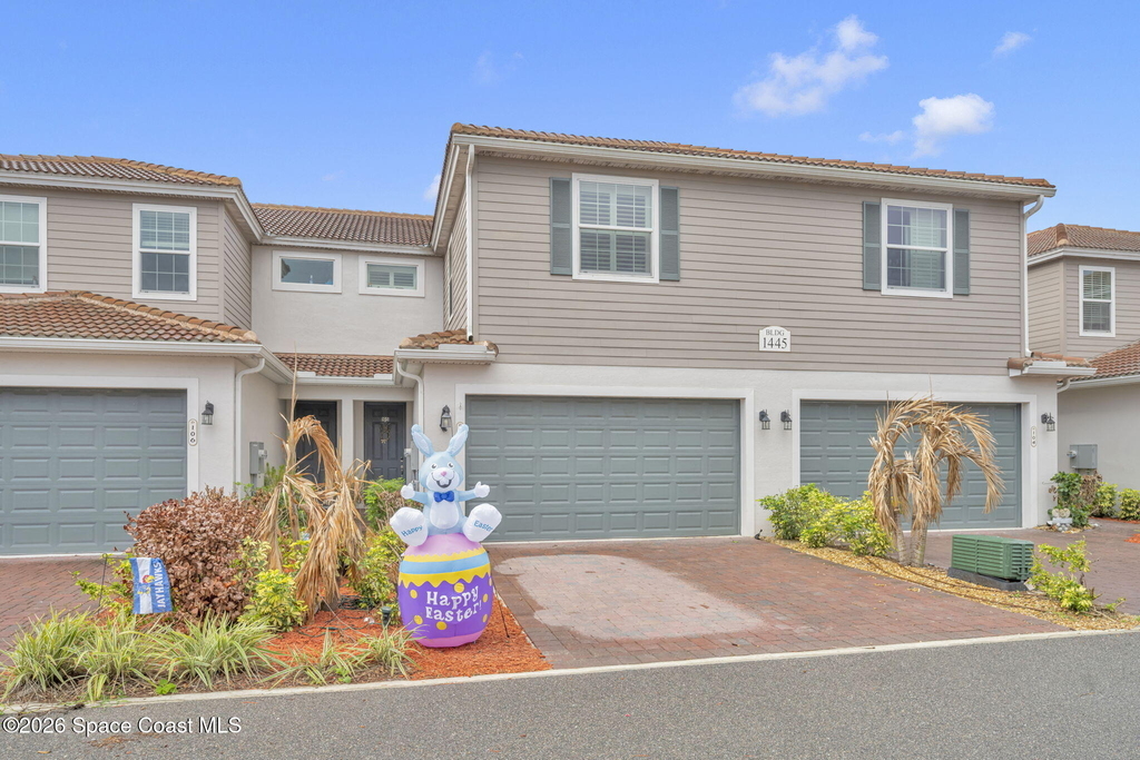 1445 Isabella Drive - Photo 5