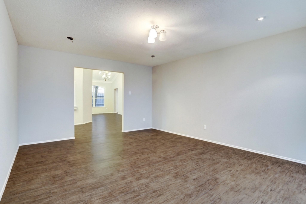 3806 Flatwood Drive - Photo 25