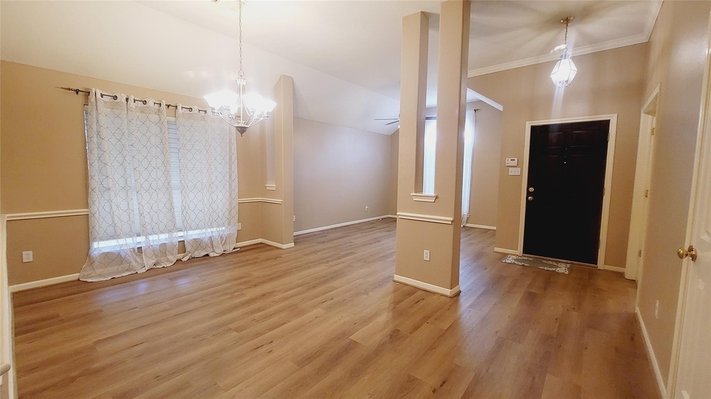 16215 Brinton Court - Photo 2