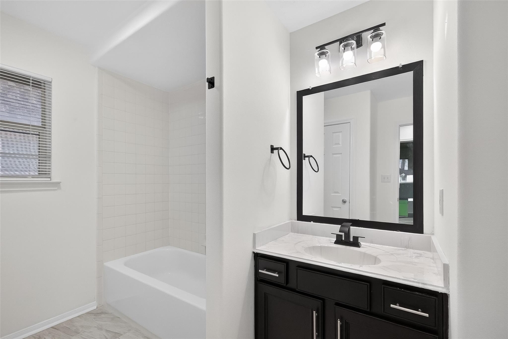 15807 Sonoma Park Drive - Photo 29