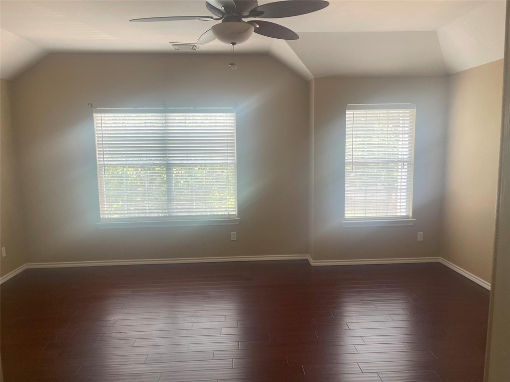 5815 Vinemont Lane - Photo 15