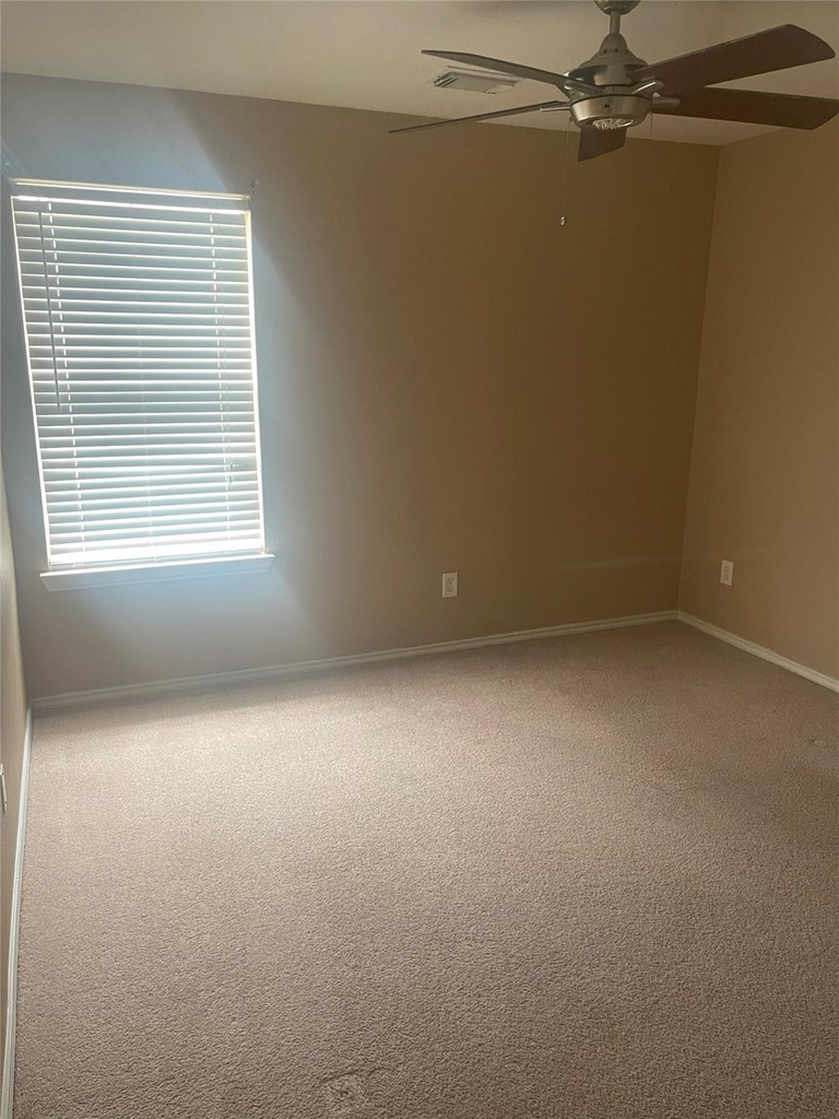 5815 Vinemont Lane - Photo 20