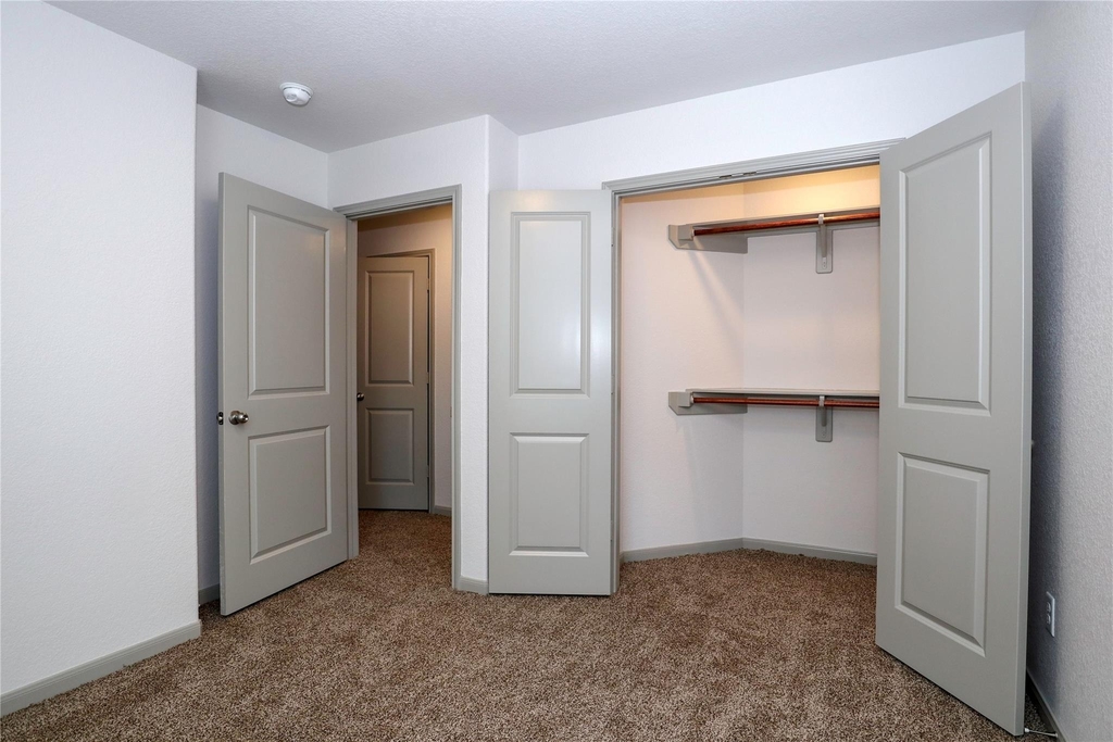 2702 Appian Way - Photo 16