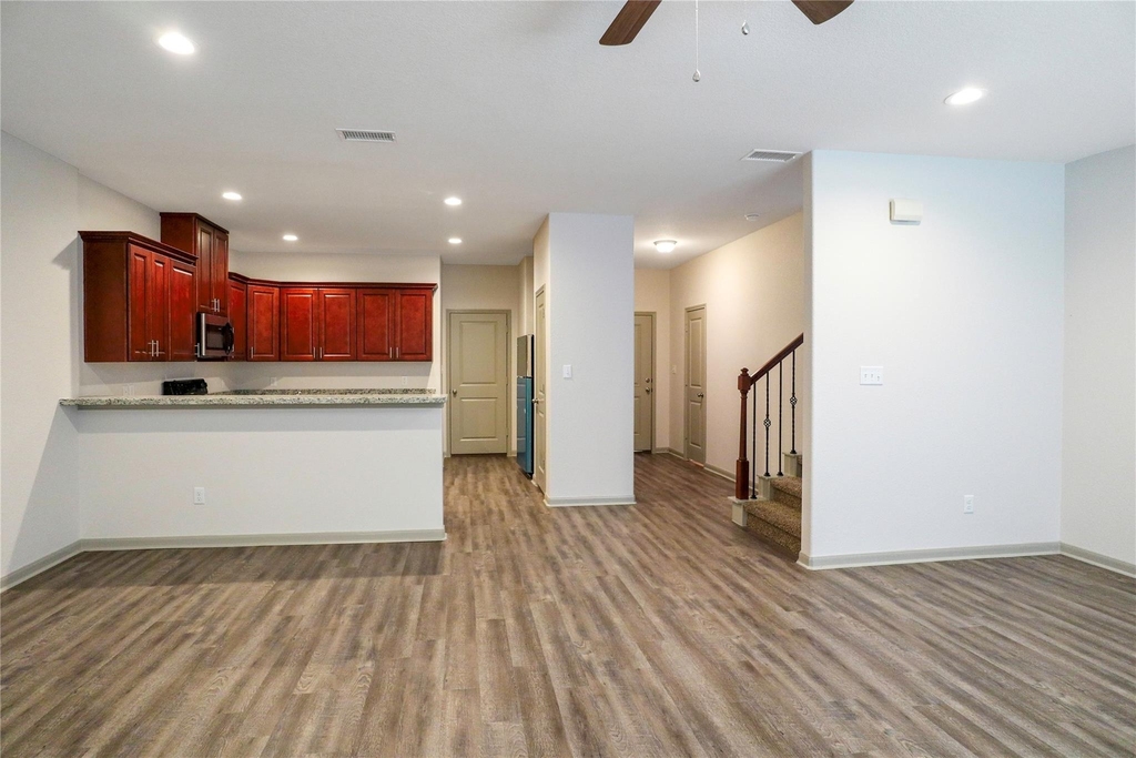 2702 Appian Way - Photo 5