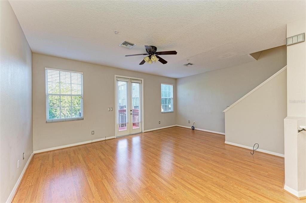 3047 Pointeview Drive - Photo 15