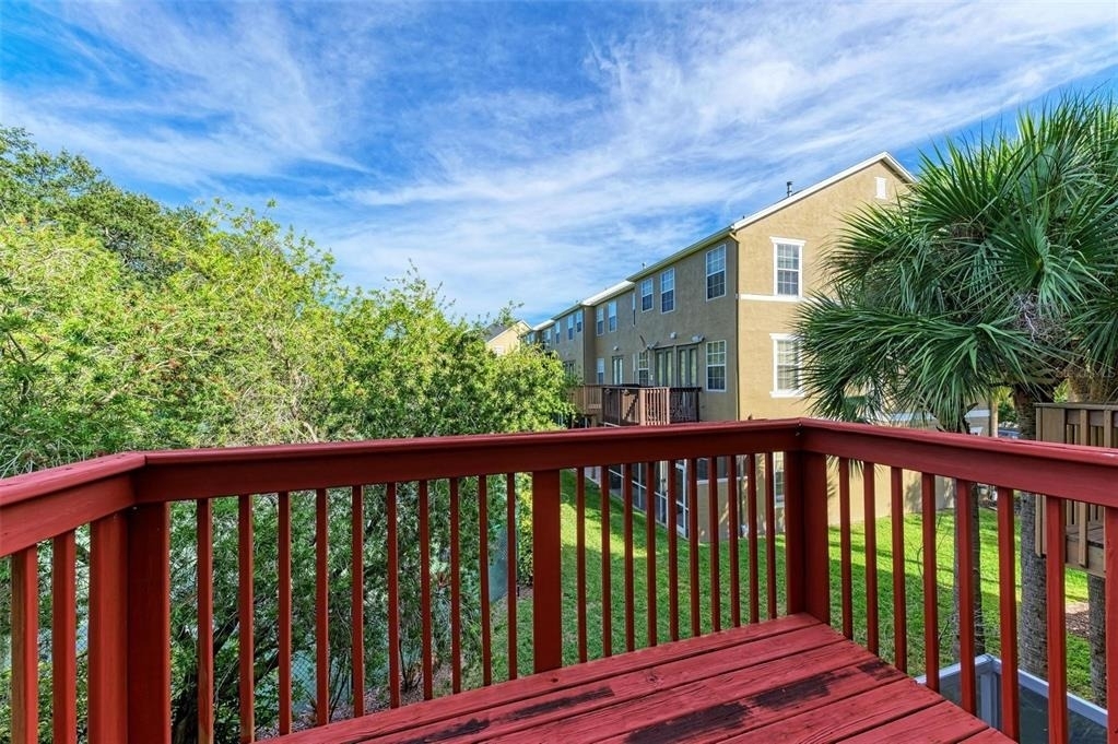 3047 Pointeview Drive - Photo 18