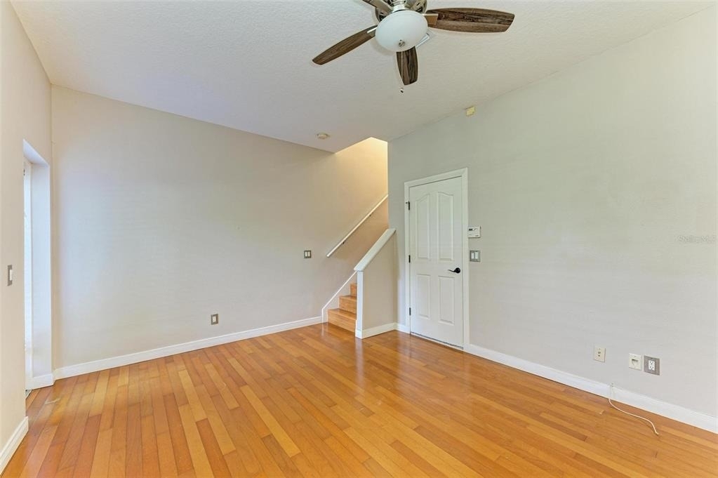 3047 Pointeview Drive - Photo 35