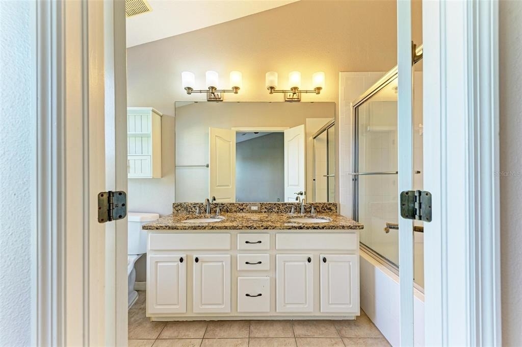 3047 Pointeview Drive - Photo 23