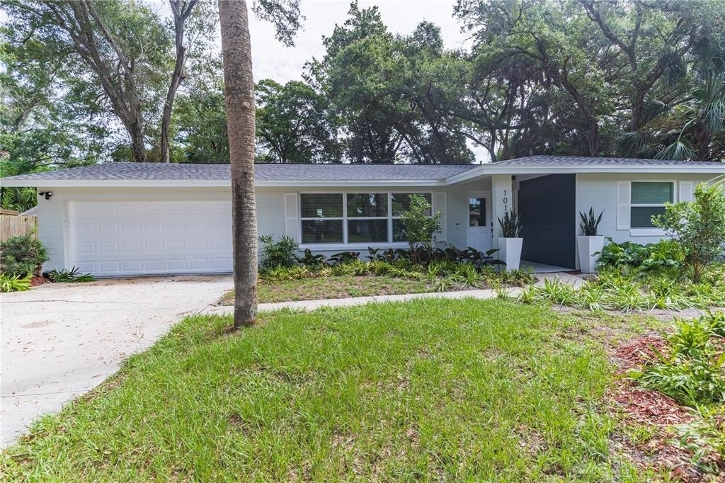 1017 Parkwood Drive - Photo 6
