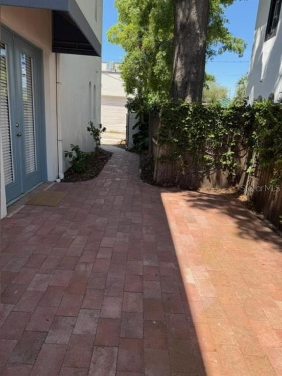409 S Westland Avenue - Photo 15