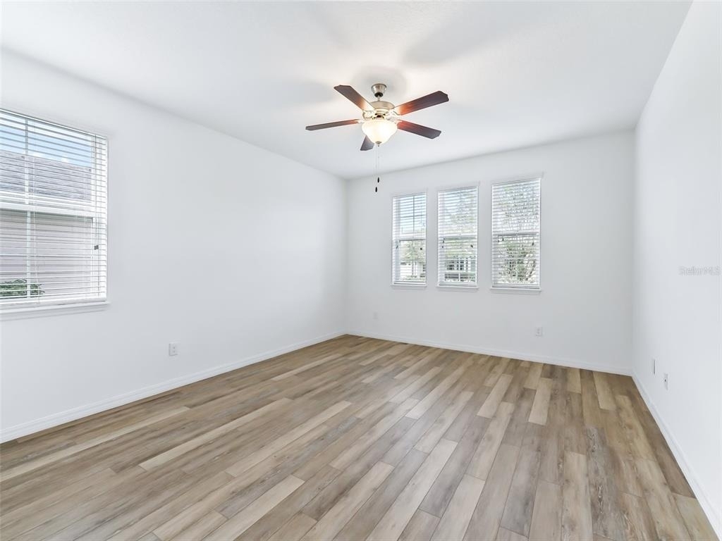 4976 Nw 35th Lane Road - Photo 8