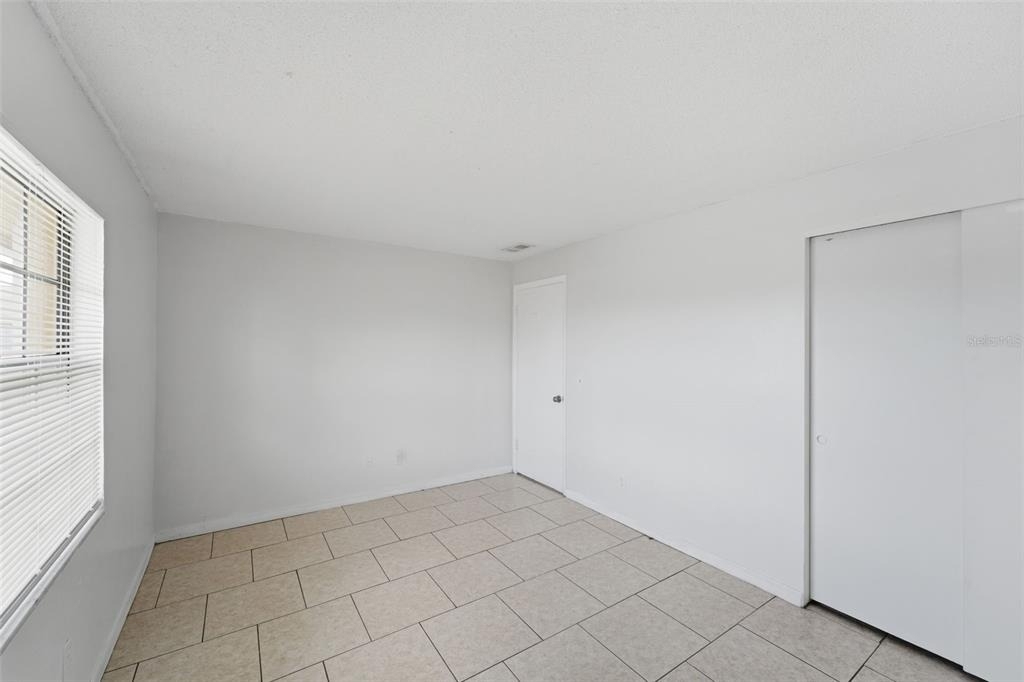 1655 W Oak Ridge Road - Photo 10