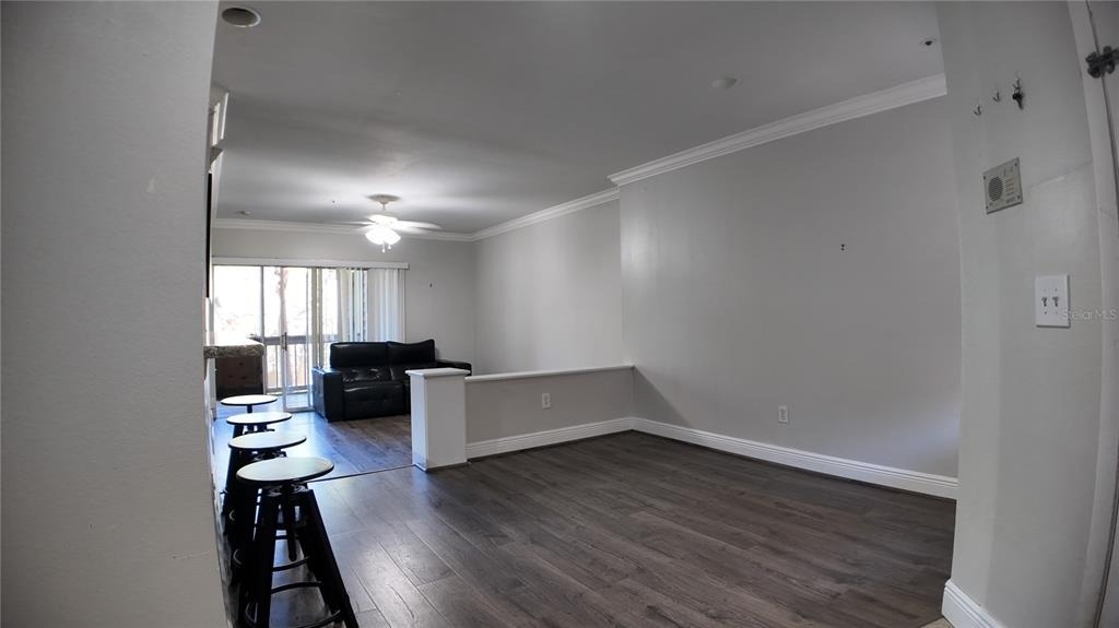 486 N Pin Oak Place - Photo 2