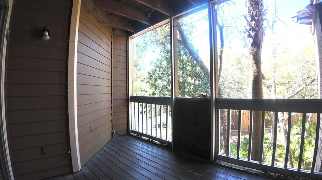 486 N Pin Oak Place - Photo 4