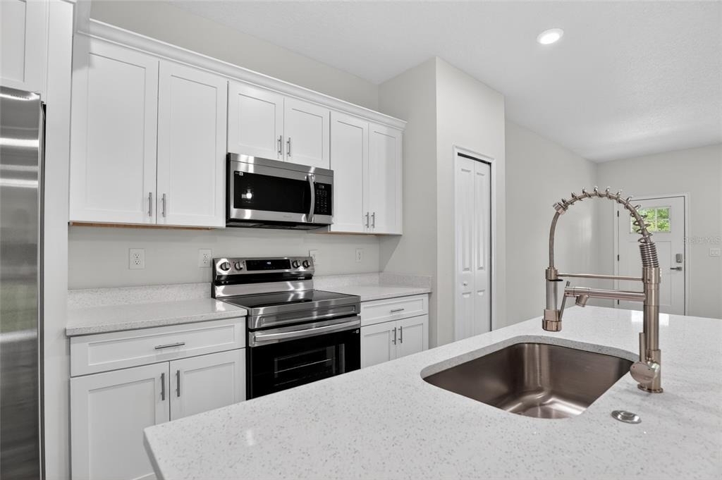 7938 N Maltese Drive - Photo 6