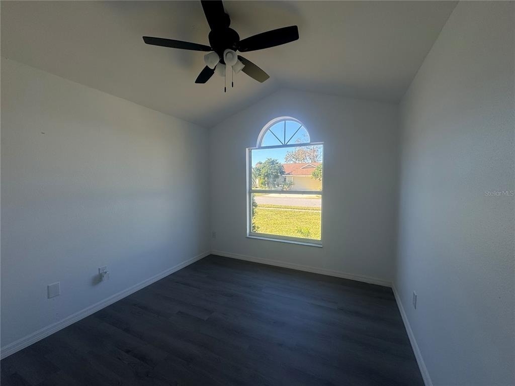 215 Hollowbrook Circle - Photo 7