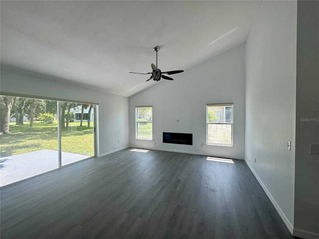 215 Hollowbrook Circle - Photo 24