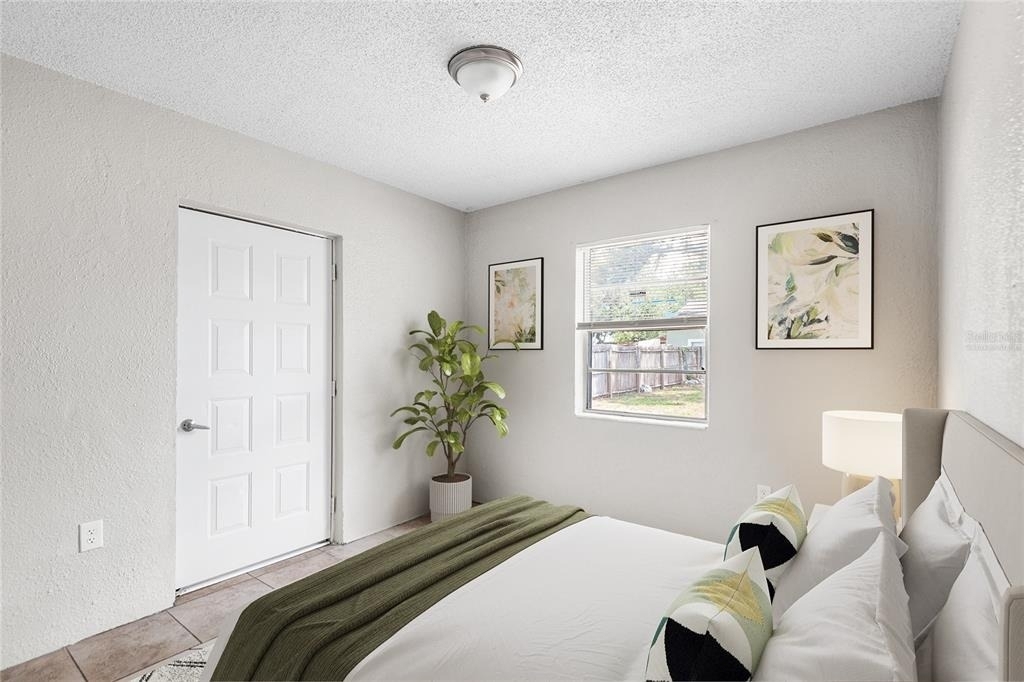 201 N Himes Avenue - Photo 5