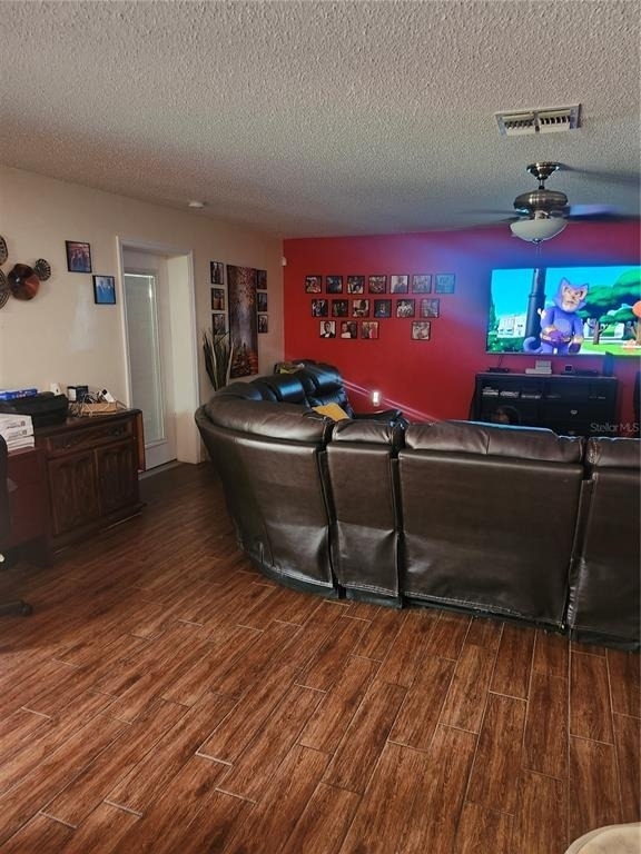 2242 Wood Court - Photo 2